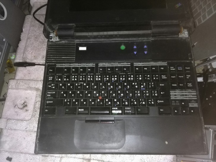 IBM 5535-ZEE 古董笔记本，还能...