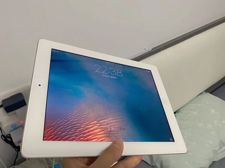 闲置女生自用ipad2  苹果平板（201...