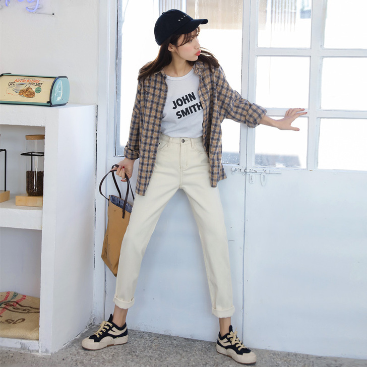 这个牛仔裤买其他20块钱以上衣服送哦～