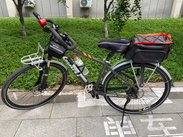 捷安特帝柏 7500公路旅行自行车，原价6...