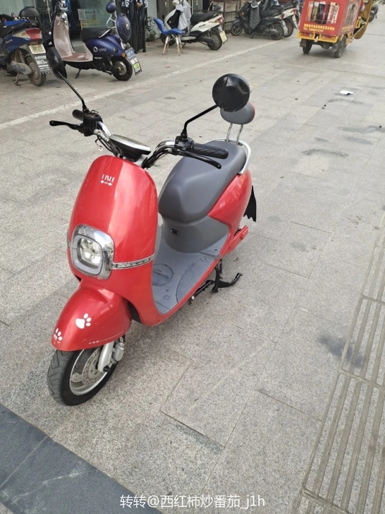 新日高端电动车，原车60/20电池。未换过...