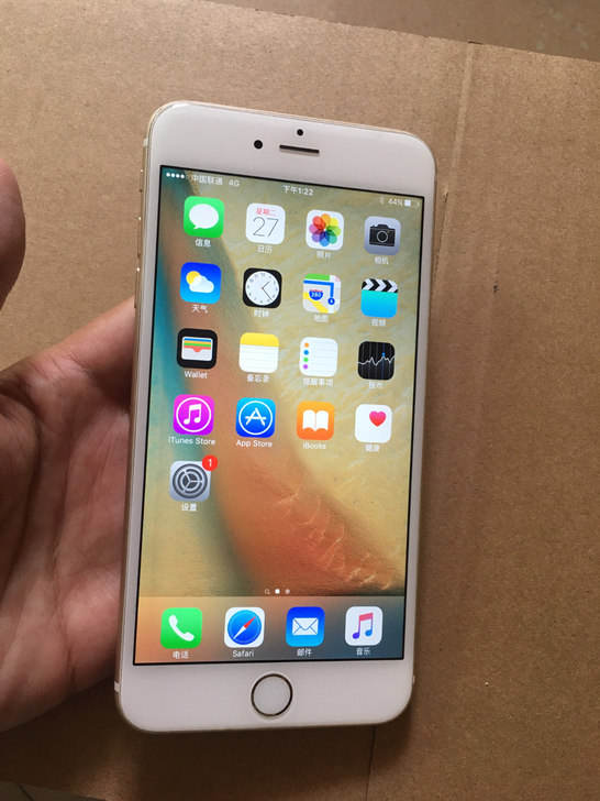 低价转让iPhone 6 Plus，64G...
