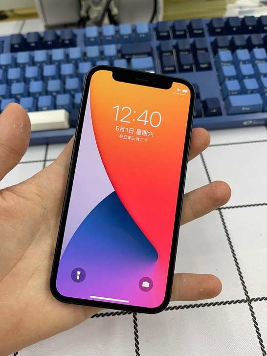 iphone 12mini128充电8次纯...