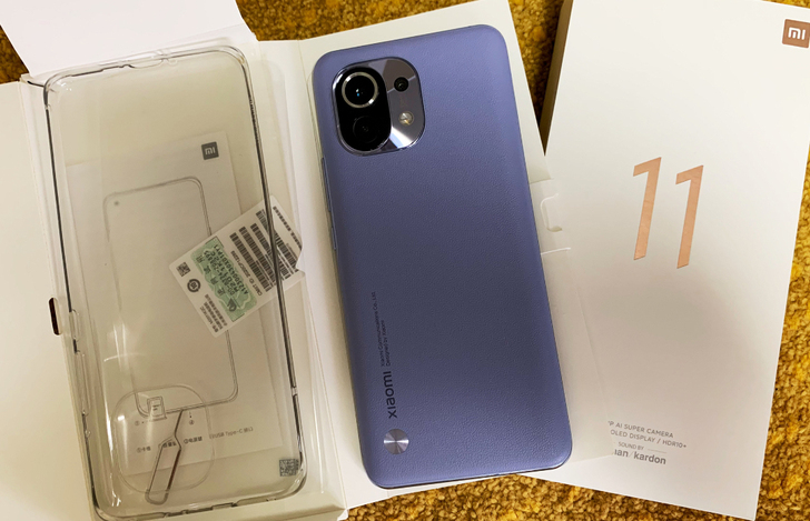 小米11烟紫色，12GB+256GB，基本...