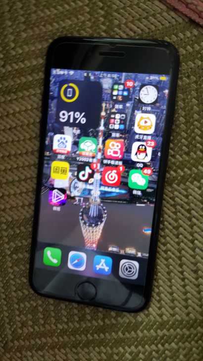 苹果7、美版无锁32g，无前后摄像头、ho...