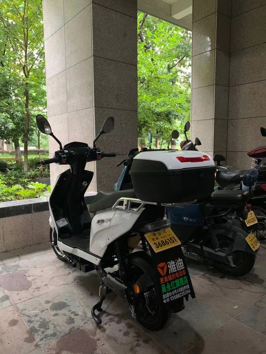 新国标电动车，月初买来十几天一个月都不到，...