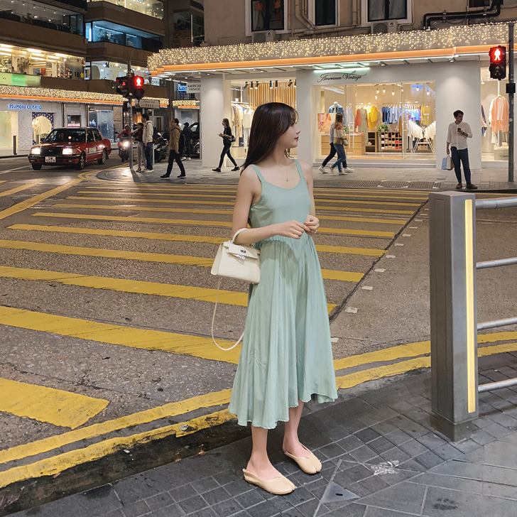 吊带裙子女超仙森系很仙的法国小众中长款背心...