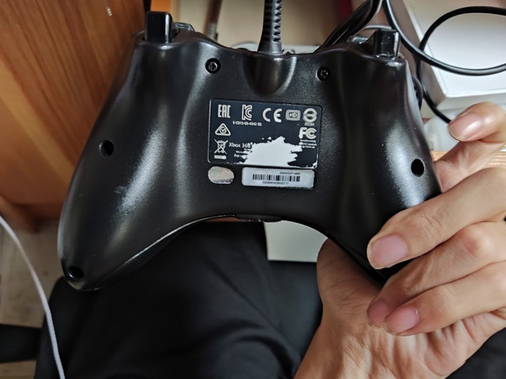 xbox360手柄，接电脑用的，其他东西不...