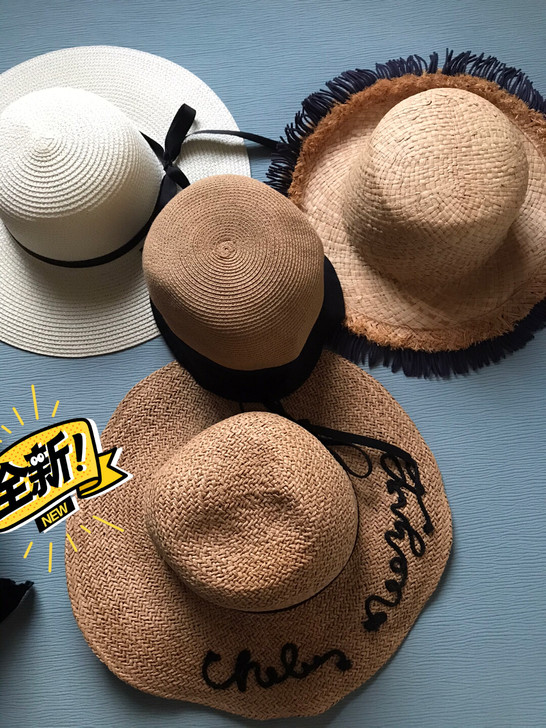 海边必备几款草帽，全新买来没机会戴随便挂出...