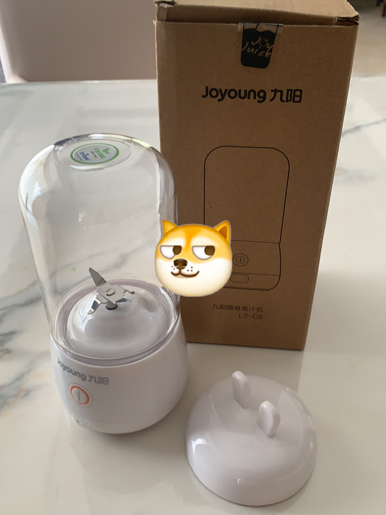 全新九阳随身果汁机，没拆封，拍照才打开一下...