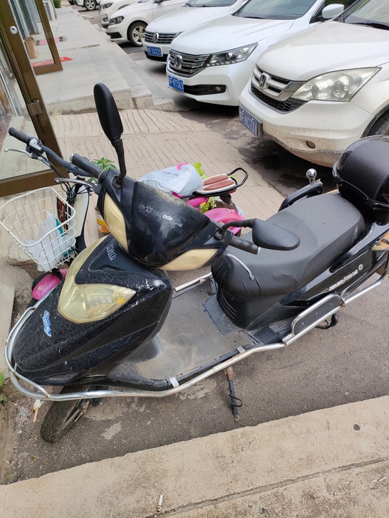 雅迪电动车