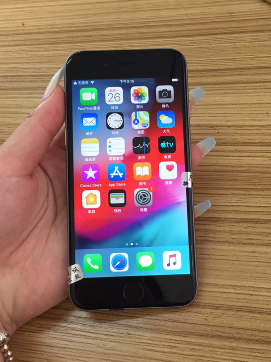 iphone 6s，32g，不支持插卡，只...