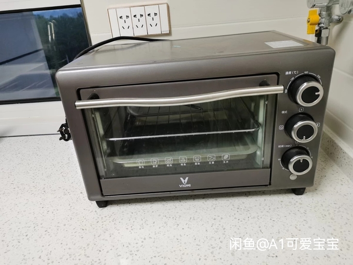 电烤箱，用过几次，因搬家闲置了，有要的可自...