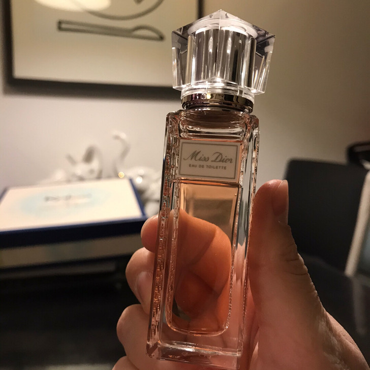 迪奥甜心小姐浓香 迪奥滚珠香水20ml