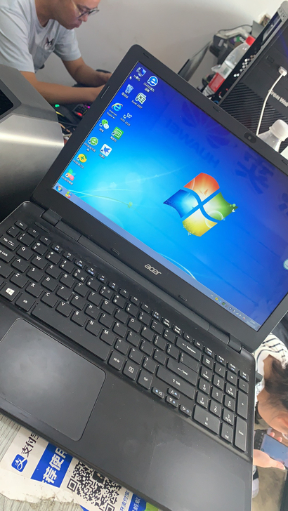 宏基e5-571.  i5 4210u。8...