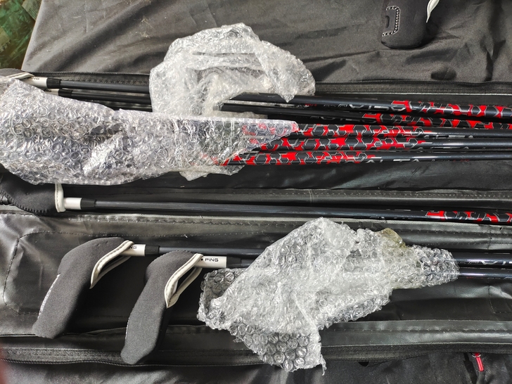 高尔夫球杆,8条杆,,便宜出。可单买