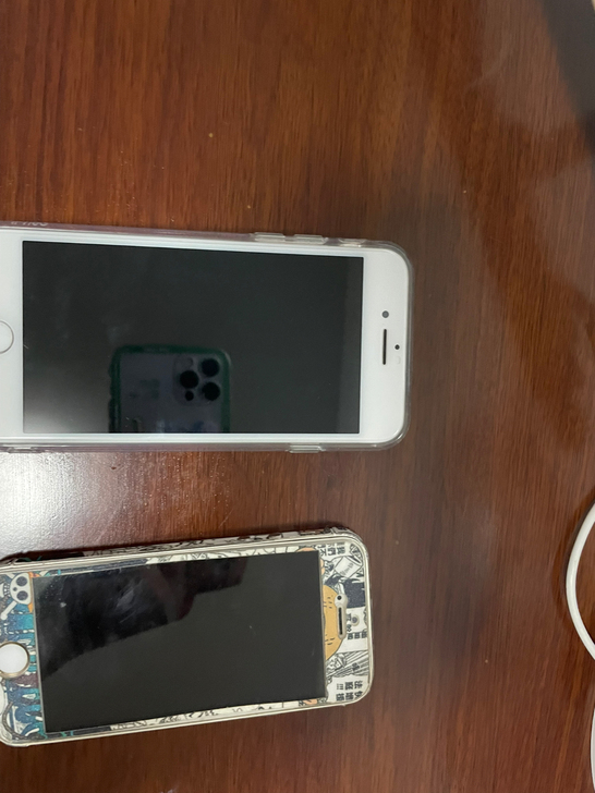 iPhone8+iPhone5s，国行，无...