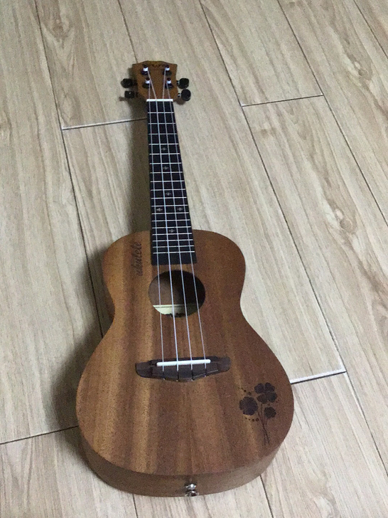 尤克里里95新