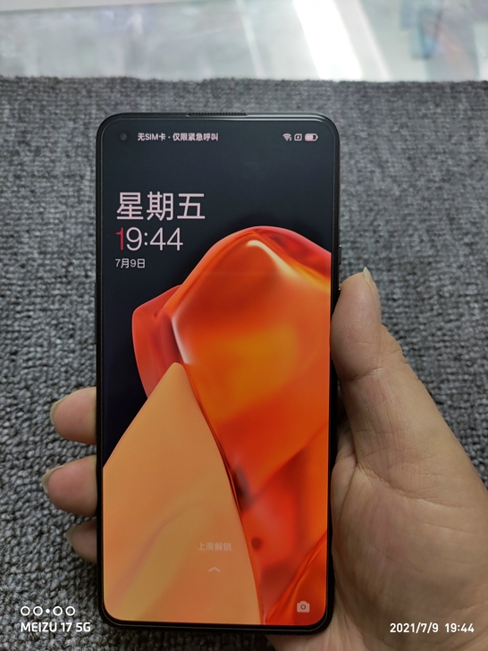 1+9  8+128黑  全套  延保一年...