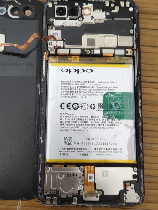 oppor15标准版屏幕内外屏 坏，开机能...