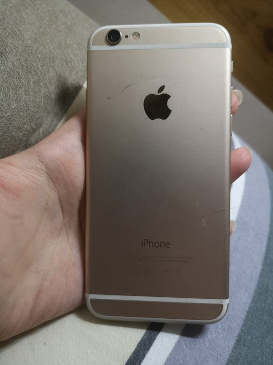 iPhone 6 16GB  联通版
