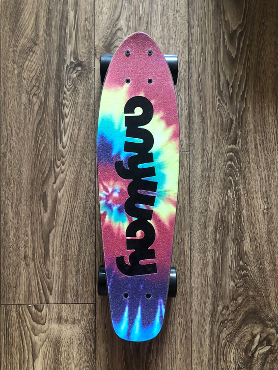 几乎全新 小鱼板anyway滑板9成新 成...