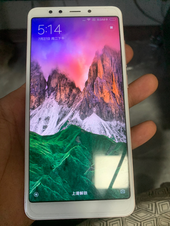 红米5  3加32 手机没有任何毛病