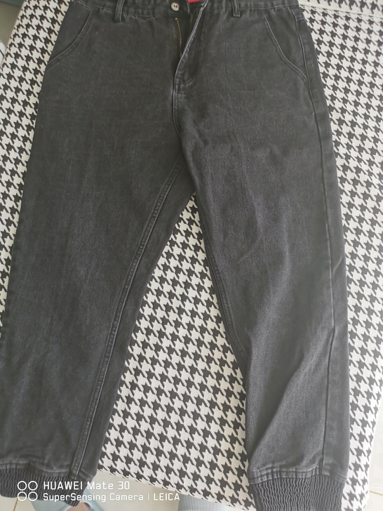 黑色牛仔裤  男款  二手商品  不退不换