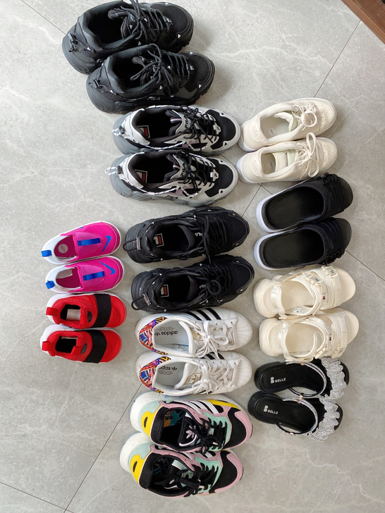 阿迪达斯三叶草经典贝壳头板鞋，尺码38，包...