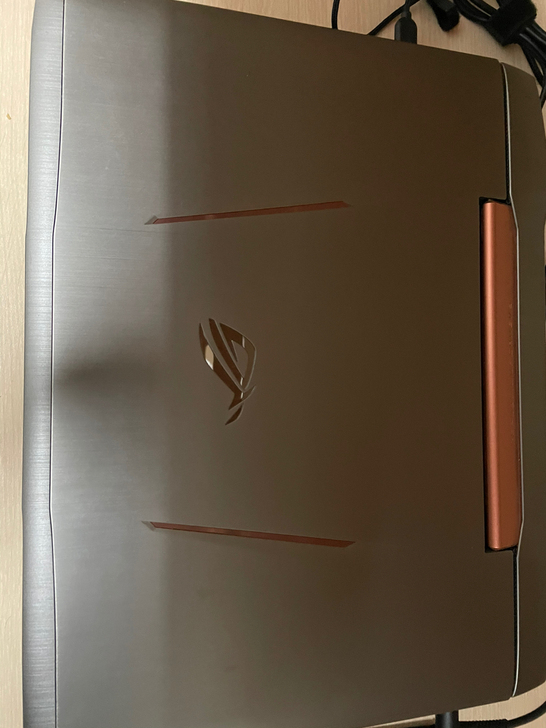 自用一手ROG华硕G752VS17寸高端游...