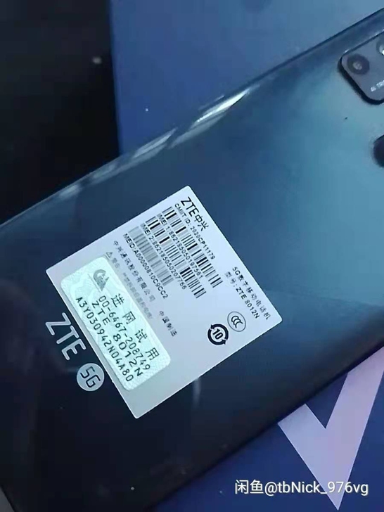 中兴5G手机，v2021 6+128高配，...