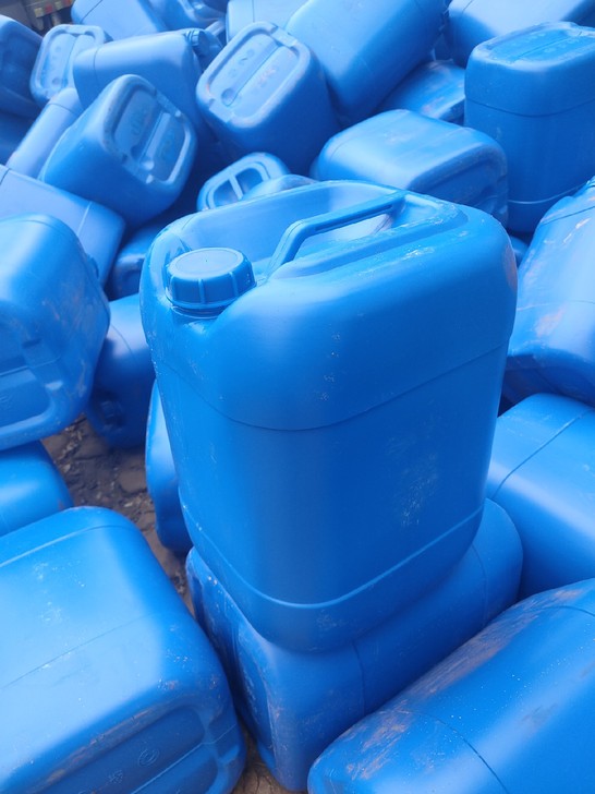 出售20L、25L、30L塑料桶胶桶