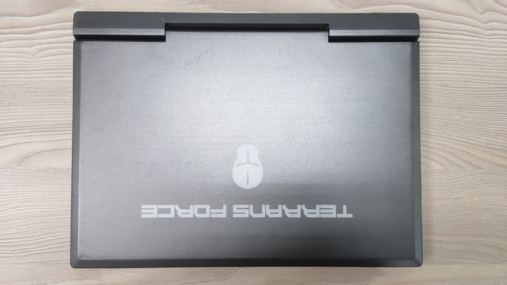 未来人类x411蓝天w740su商务本超薄本