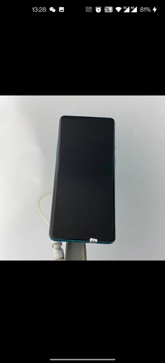 一加8p  8+128   8成新