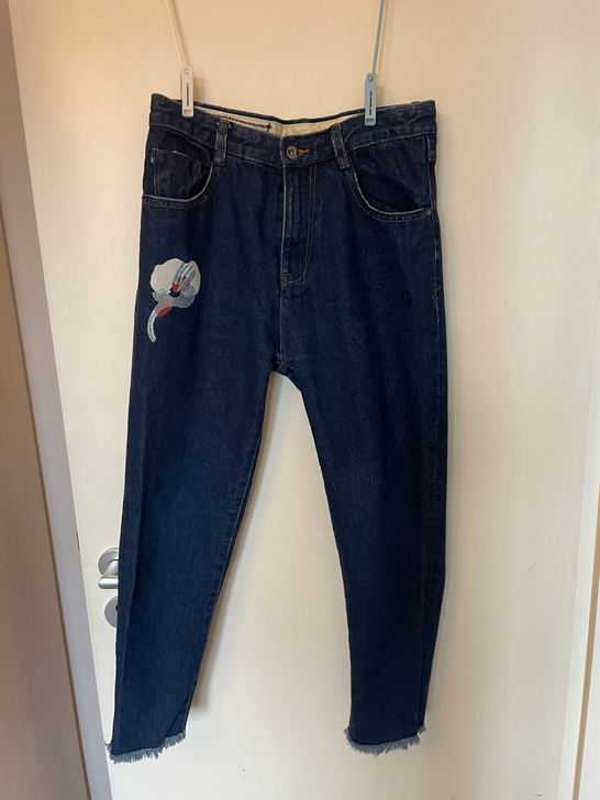 AVVN 飞鸟与新鱼 牛仔裤