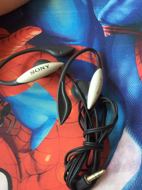 索尼耳机单耳响便宜卖