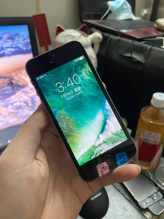 iphonese 一代SE 128G 全原...