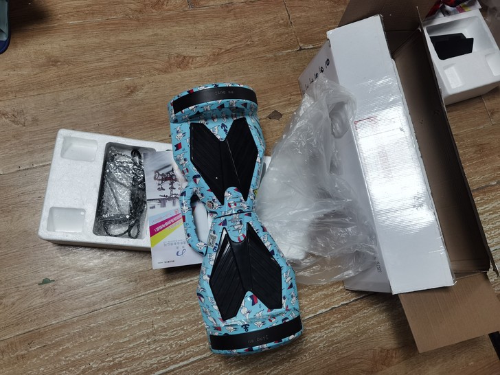 静速平衡车，8寸轮，全新，带蓝牙。