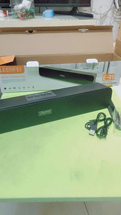 108块买的,德国重低音长条小音箱 电脑音...