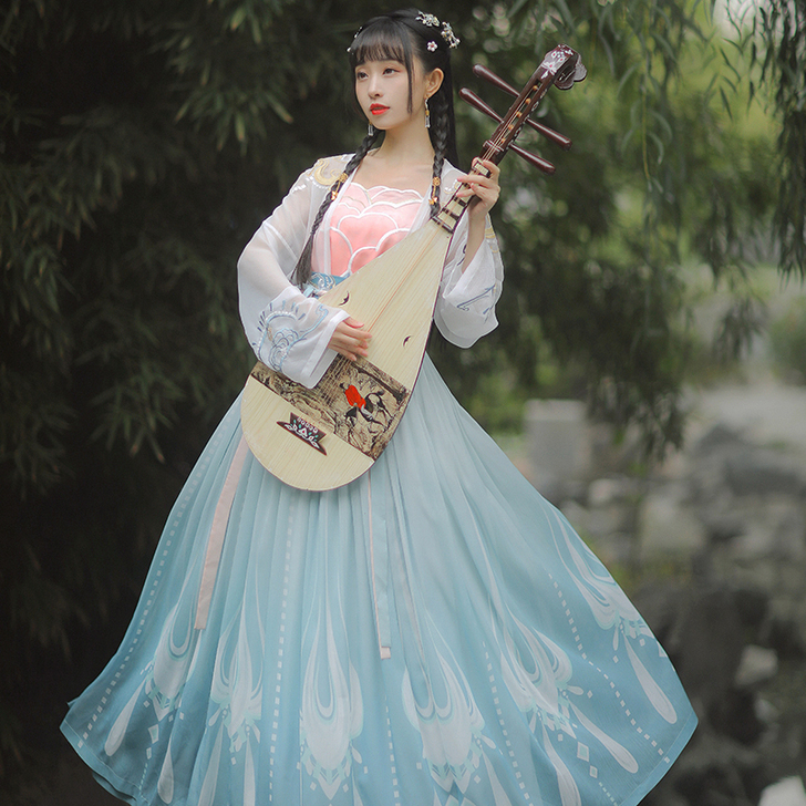 十三余  杨玉环汉服联名款【十三余 小豆蔻...