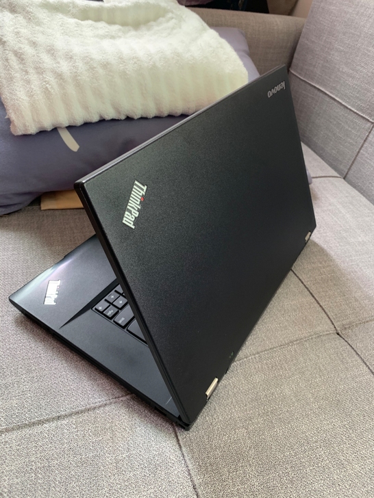 个人转让 四核 笔记本电脑i7 8G 九成...