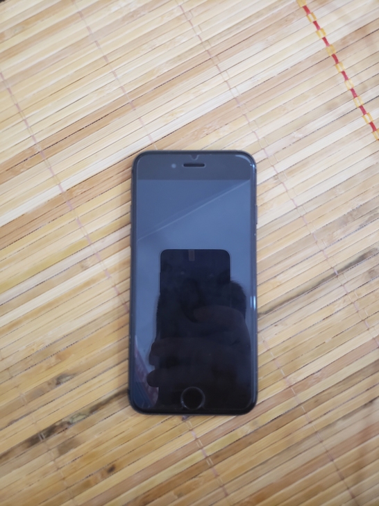 品牌型号 iPhone8