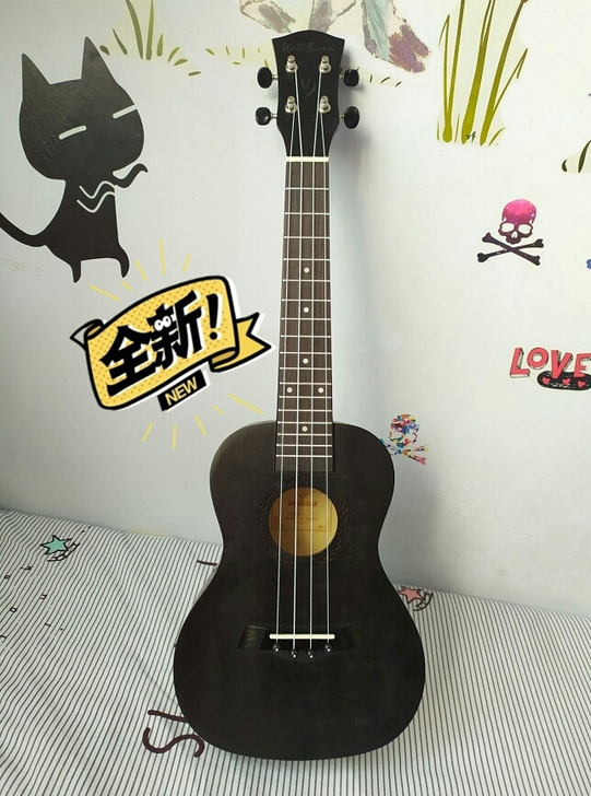 尤克里里35元包邮捡漏原价几百的全新尤克里...