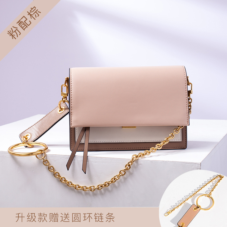 几乎全新斜挎包。真皮小方包高级感斜挎小包包...