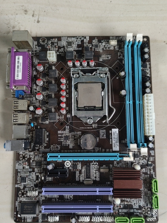 H55  主板  送CPU i3530  ...