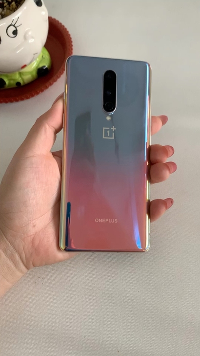 一加8  8+128G内存，双卡全网通，成...