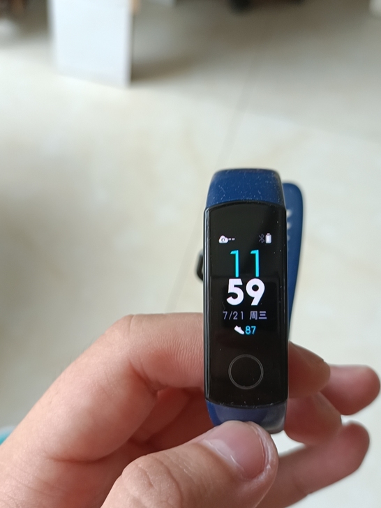 华为荣耀蓝牙手环4，正常使用，没有维修过，...