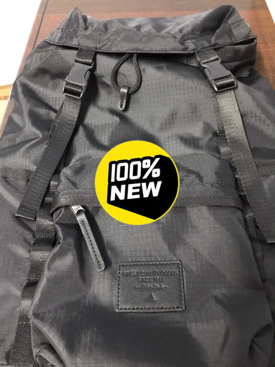 C##amp；amp；A全新双肩包，一个黑...