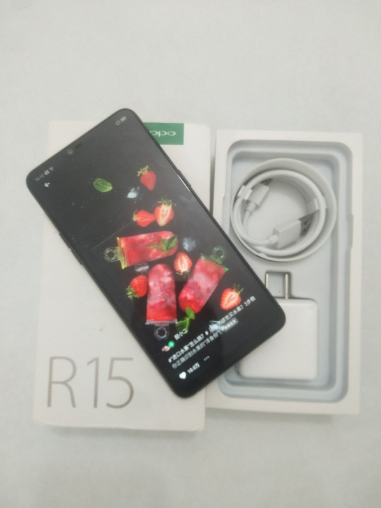 Oppor 15正品手机  99成新  只...