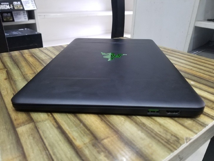 漂亮酷炫笔记本2k触摸屏雷蛇rz09 i7...